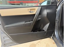 Vehicle Thumb #20