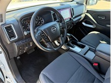 Vehicle Thumb #15