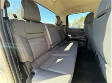 Vehicle Thumb #35