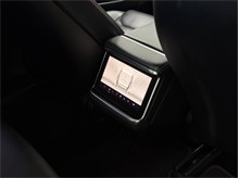 Vehicle Thumb #46