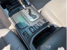 Vehicle Thumb #42