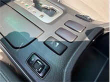 Vehicle Thumb #43