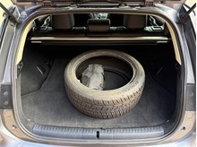 Vehicle Thumb #21