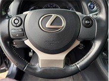 Vehicle Thumb #30