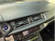 Vehicle Thumb #33