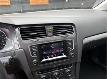 Vehicle Thumb #36