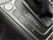 Vehicle Thumb #45