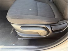 Vehicle Thumb #15