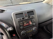 Vehicle Thumb #31