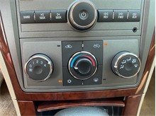 Vehicle Thumb #32