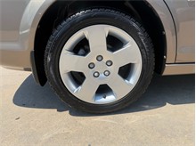 Vehicle Thumb #38