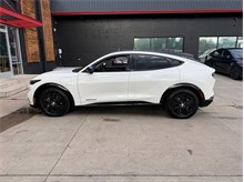 Vehicle Thumb #18