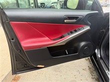 Vehicle Thumb #25