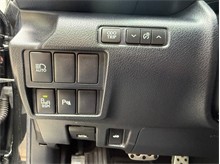 Vehicle Thumb #27