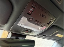 Vehicle Thumb #46