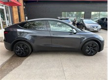 Vehicle Thumb #11