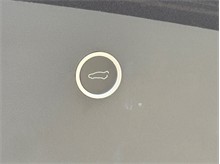 Vehicle Thumb #45