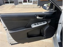 Vehicle Thumb #23