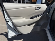 Vehicle Thumb #22