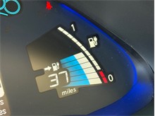 Vehicle Thumb #31