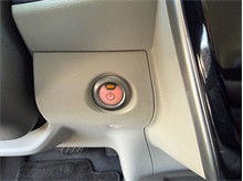 Vehicle Thumb #36