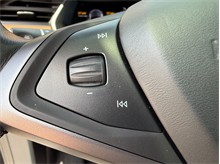 Vehicle Thumb #27