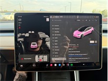 Vehicle Thumb #33