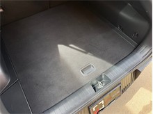 Vehicle Thumb #23