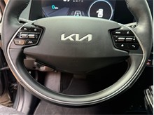 Vehicle Thumb #31