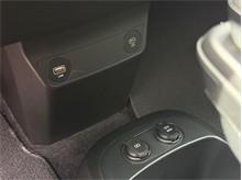 Vehicle Thumb #41