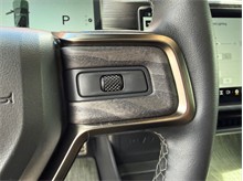 Vehicle Thumb #27