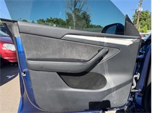 Vehicle Thumb #25