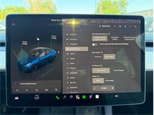 Vehicle Thumb #42