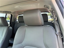 Vehicle Thumb #27