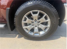 Vehicle Thumb #43