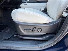 Vehicle Thumb #29