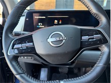 Vehicle Thumb #33