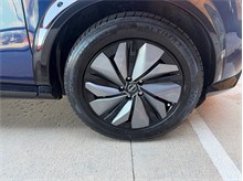 Vehicle Thumb #48