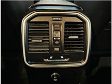 Vehicle Thumb #20