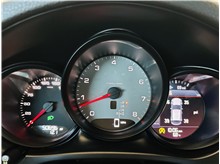 Vehicle Thumb #31