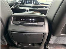 Vehicle Thumb #34