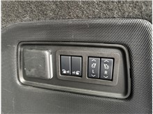 Vehicle Thumb #45