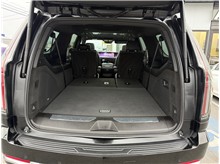 Vehicle Thumb #46