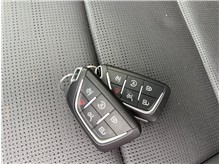 Vehicle Thumb #49