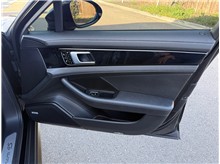Vehicle Thumb #40