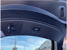 Vehicle Thumb #18