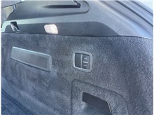 Vehicle Thumb #19
