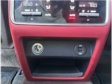 Vehicle Thumb #38