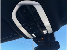 Vehicle Thumb #28