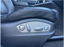 Vehicle Thumb #29